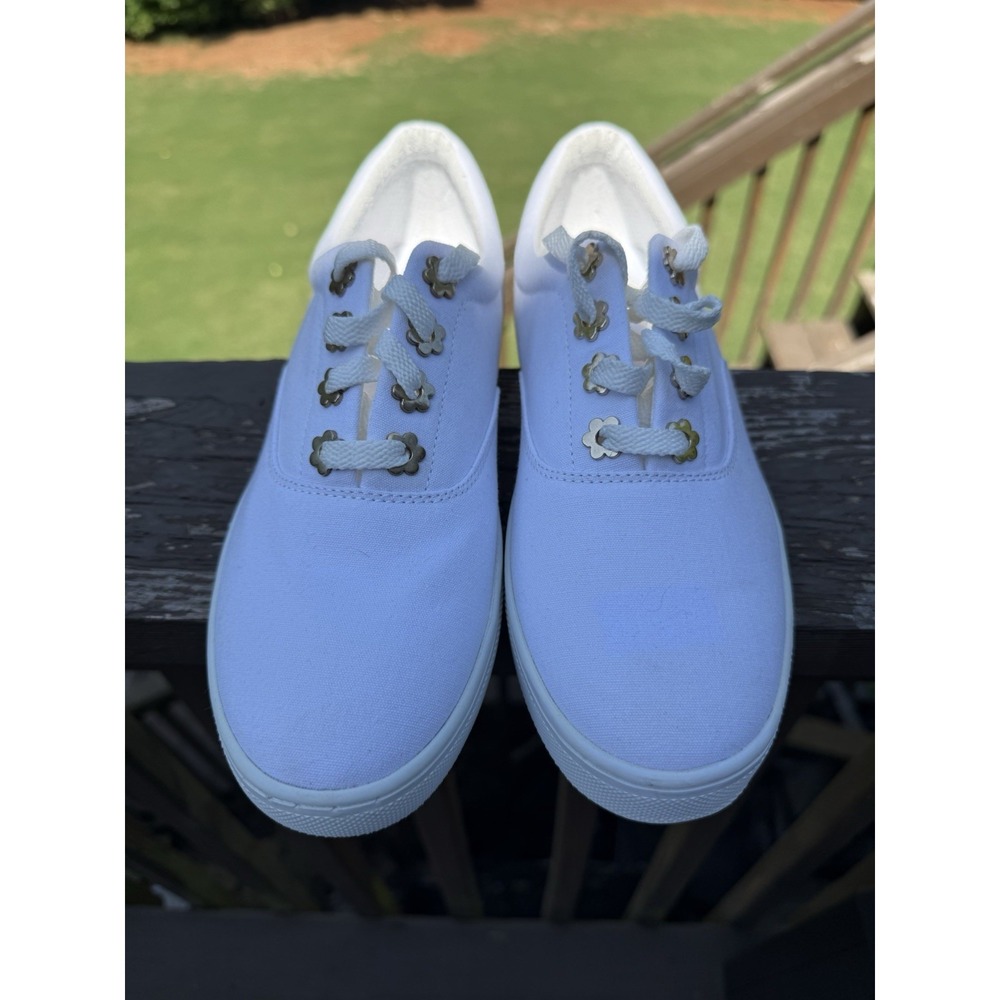 Isaac Mizrahi Canvas Sneakers Shoes White 8M White Lace‎ Up Womens